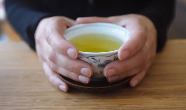 Yatmadan Önce Yeşil Çay İçilir mi?